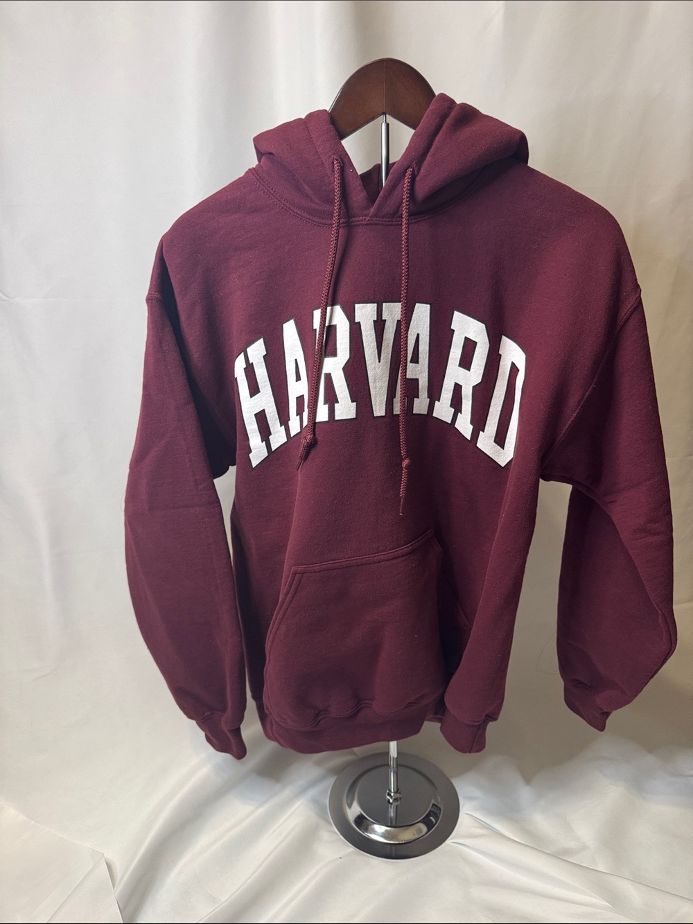 Gildan Harvard Men's Maroon Hoodie Sweatshirt adult medium